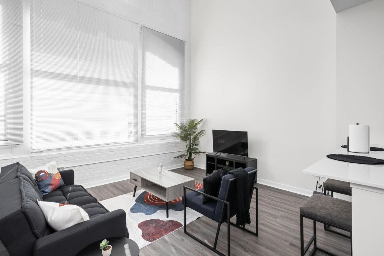2Br 2Ba In The Block Apartment By Cozysuites Indianapolis Bagian luar foto